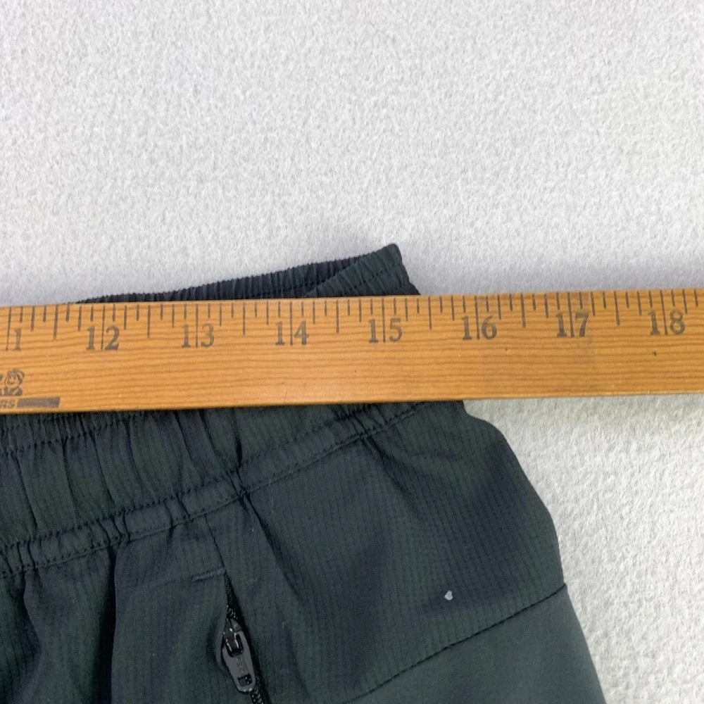 adidas AeroReady Pants Mens L Black Athletic Sportswear Ankle Crop Soccer Taper